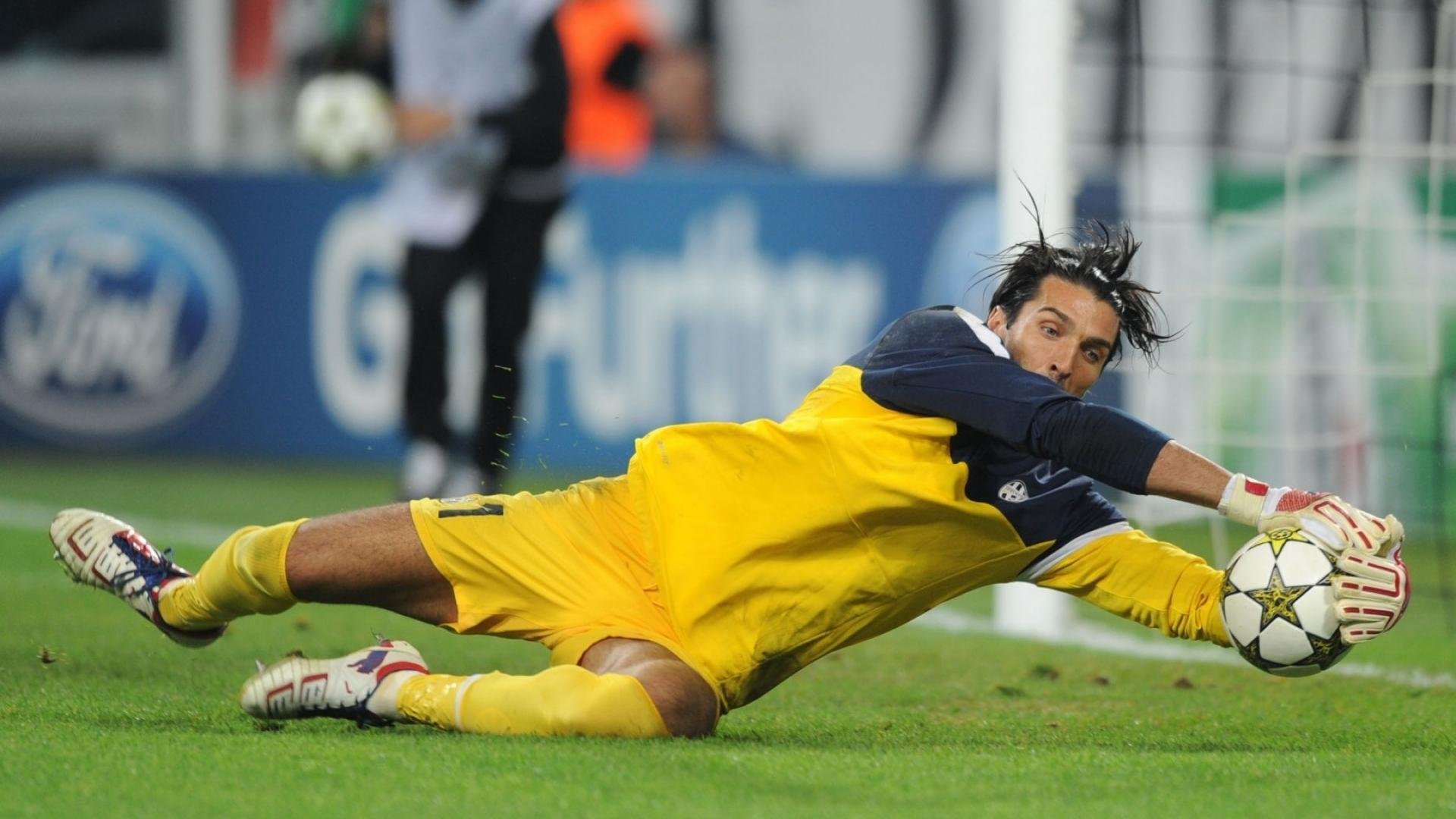 开云体育-震撼！2026世界杯E组惊现东南亚风暴，泰国3-0横扫印度，归化神锋阿诺德一剑封喉